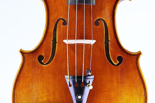 changer les cordes de son violon | Cours de Musique à Paris - www.musique-paris.fr
